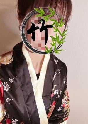 雫(シズク)