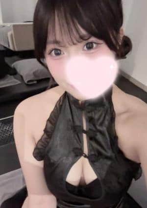 一井　かれん