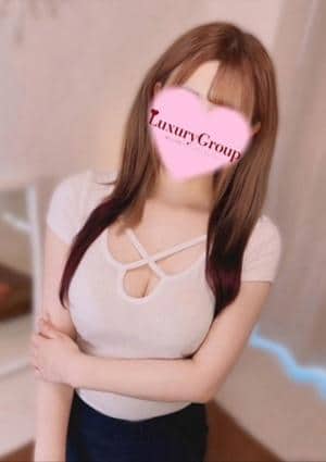 みい