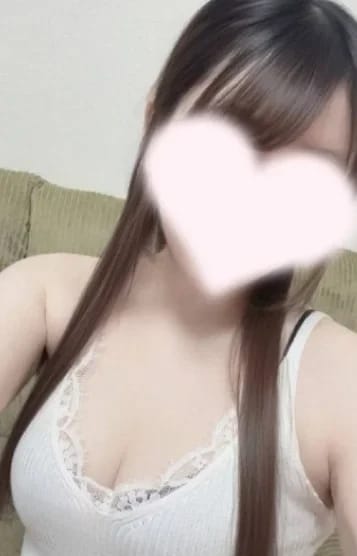 scrape_url:https://img.estama.jp/shop_data/00000040892/cast/sub/357x556/img_d4x4i_20250803200245.jpg?f=webp