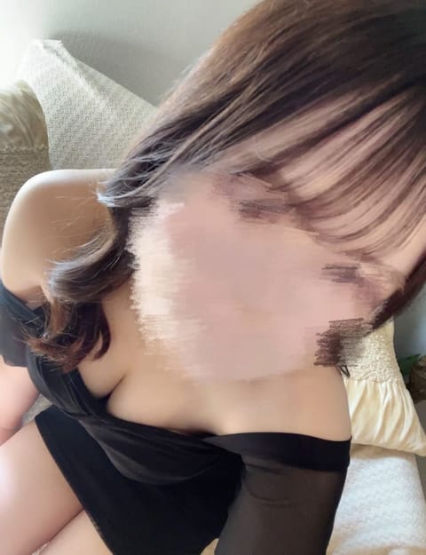 scrape_url:https://esthe-alice.net/images_staff/315/070415401513_5.jpeg