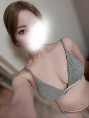 ロンド 九段下ルーム セラピスト 絆（きずな）