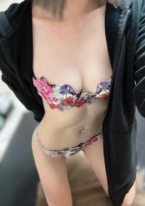伊織さら