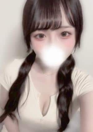 アロマクリスタル セラピスト 吉岡あいな