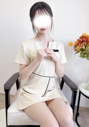 Essential Time 宵月 セラピスト こはく