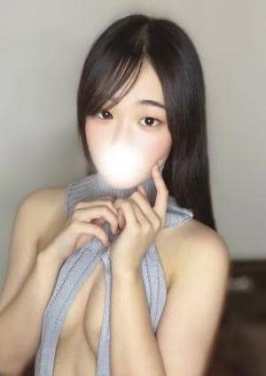 C-MOON（シームーン） セラピスト えま