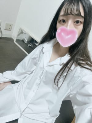 shirt（シャツ） セラピスト りの 24歳