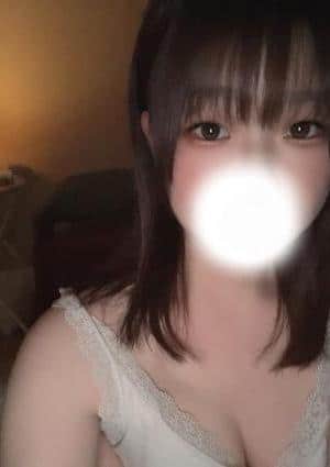 秘密の扉 セラピスト 山内　もえ