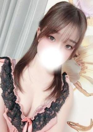 山内　もえ
