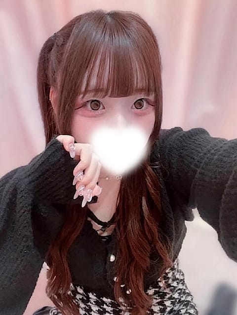 ピーチネクスト セラピスト 桃井ゆな 20歳