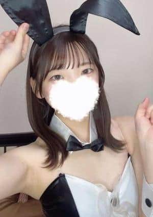 Hina（ヒナ）