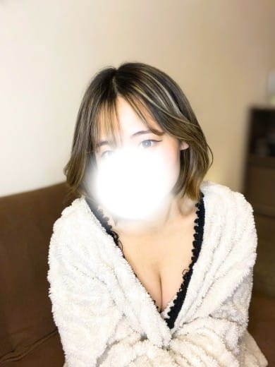 scrape_url:https://www.icmensesthetic.com/prof/22/04.jpg?t=1787604710