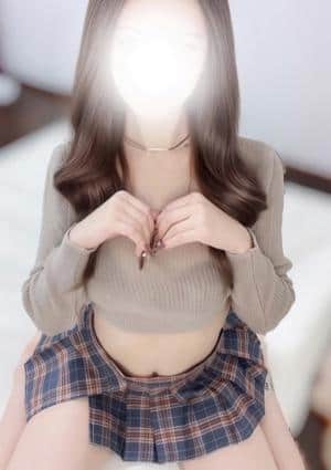 東条かれん