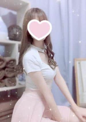 白間　ゆうな