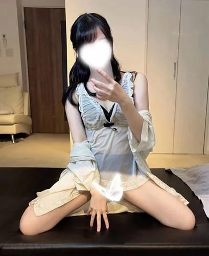 scrape_url:https://esthe-angeaile.com/images_staff/221/061914534315_2.jpg