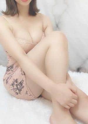 THE ESTHE AZABU セラピスト 佐久間あや