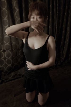 scrape_url:https://esthe-bemajo.net/images_staff/119/042013425827.jpg
