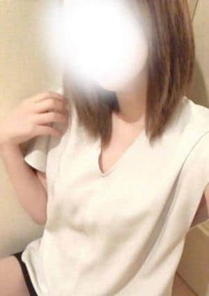 Fatine（ファティーン） セラピスト レイ