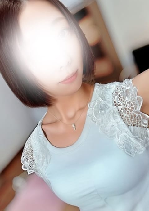 scrape_url:https://clarice-dao.jp/optImg/1004126/item/10032776/11155729_640_0.jpg
