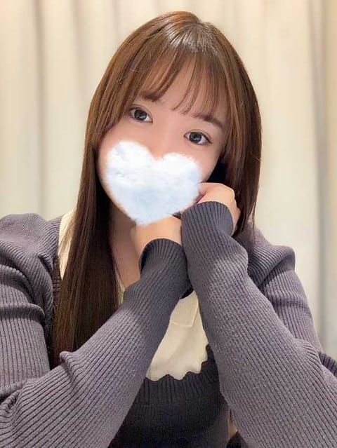 scrape_url:https://peach-next.com/mobileImg/1004152/item/10038647/11124517_640_0.jpg