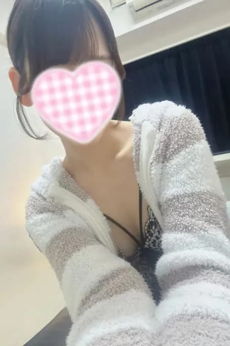 scrape_url:https://esthe-alice.net/images_staff/534/090911214346_5.jpg