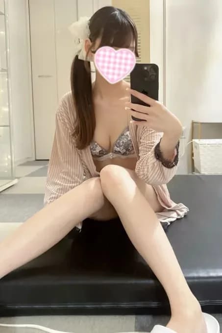 scrape_url:https://esthe-alice.net/images_staff/534/090911214339_0.jpg