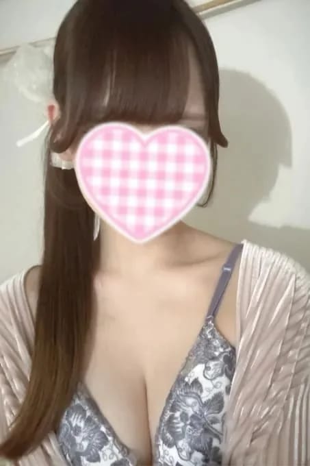 scrape_url:https://esthe-alice.net/images_staff/534/090911214320_7.jpg