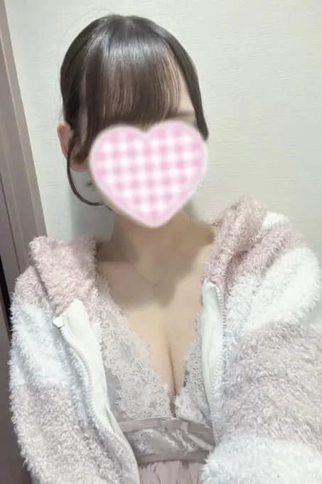 scrape_url:https://esthe-alice.net/images_staff/534/092217031928.jpg
