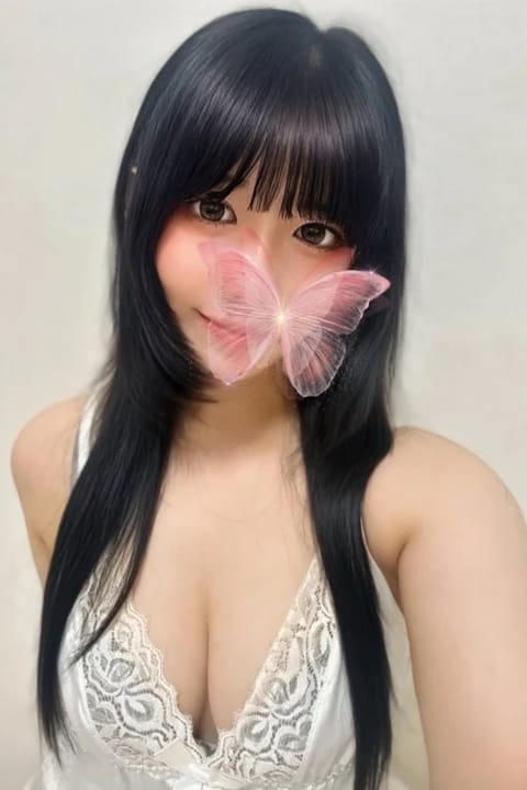 名古屋・栄メンズエステ〜HANIEL〜 セラピスト ⚜️かぐや⚜️ 20歳
