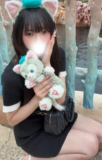 scrape_url:https://img.estama.jp/shop_data/00000031936/cast/sub/357x556/5454p_20260803214722.jpg?f=webp