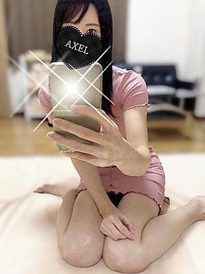藤沢AXEL セラピスト しずく