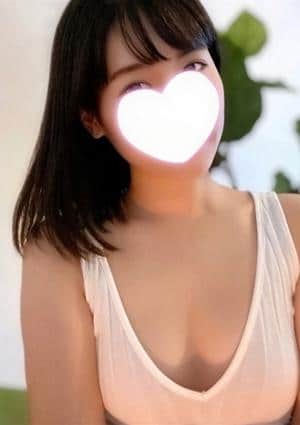 優木ふみ