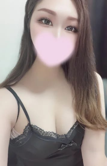 scrape_url:https://img.estama.jp/shop_data/00000031936/cast/sub/357x556/477g9_20260201220651.jpg?f=webp