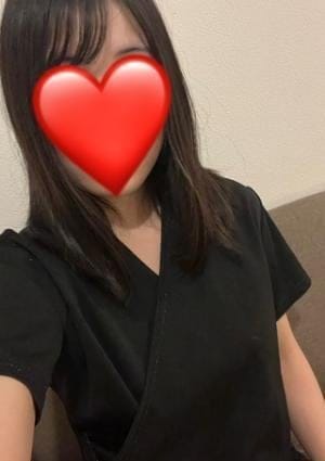 秋本ゆうな