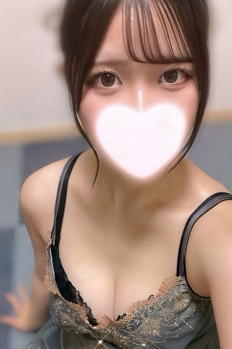 scrape_url:https://esthe-dulcis.com/images_staff/232/121713285613.jpeg