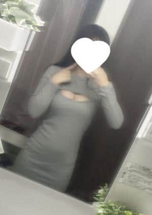 水無　ひな