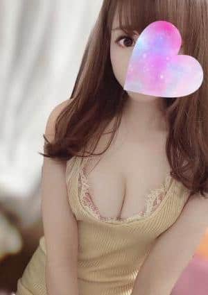 真白ゆい