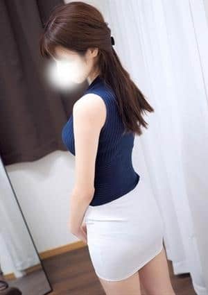 結城まい