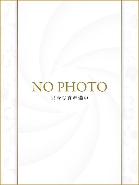scrape_url:https://mimispa-ginza.com/photos/320/gal4_320.jpg