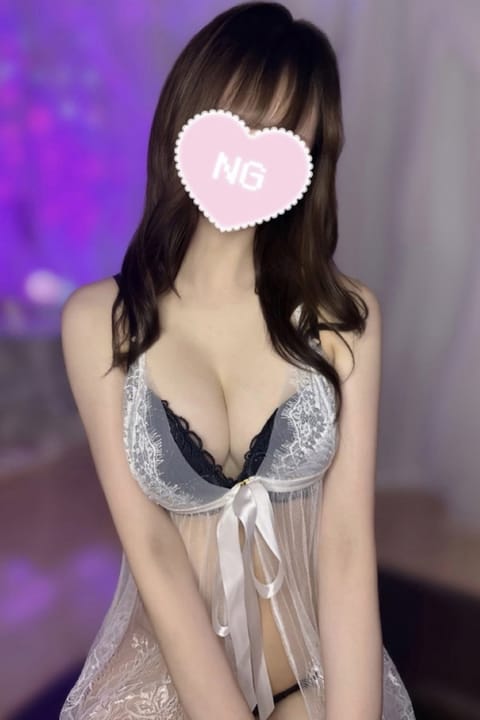 scrape_url:https://aroma-poseidon.com/images_staff/538/060912411784.jpg
