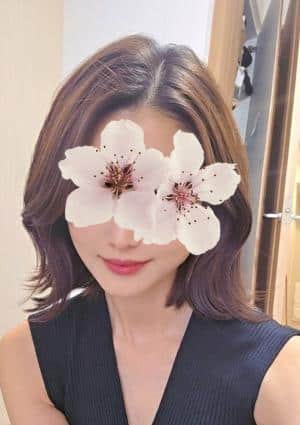 ホワイトティアラ セラピスト 桜井あゆみ