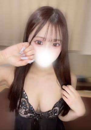 若葉ひな