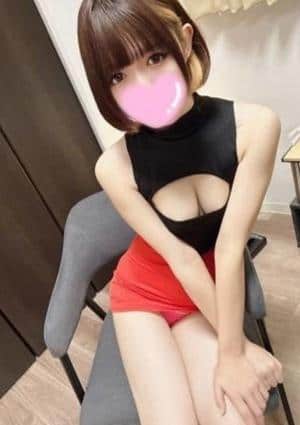 芦田 もな