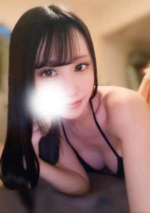 ブラッドオレンジ セラピスト 新家 ひびき