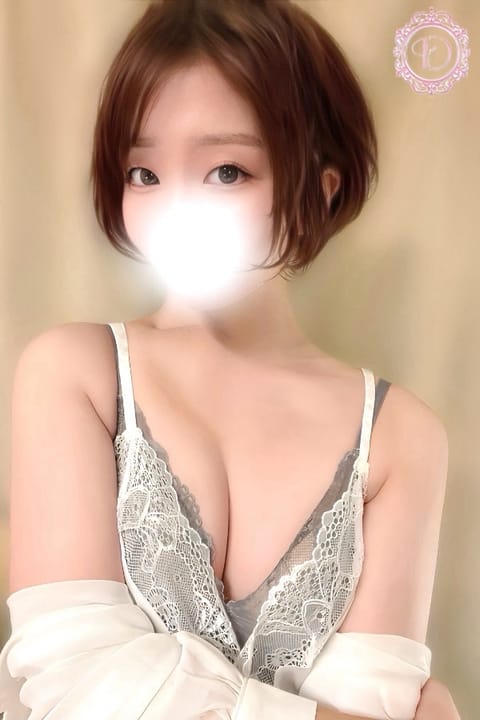 scrape_url:https://esthe-dulcis.com/images_staff/203/022019021180.jpg