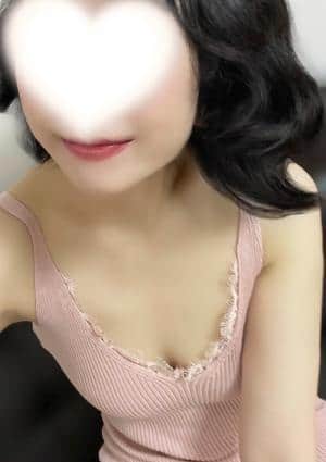 餅田すみれ