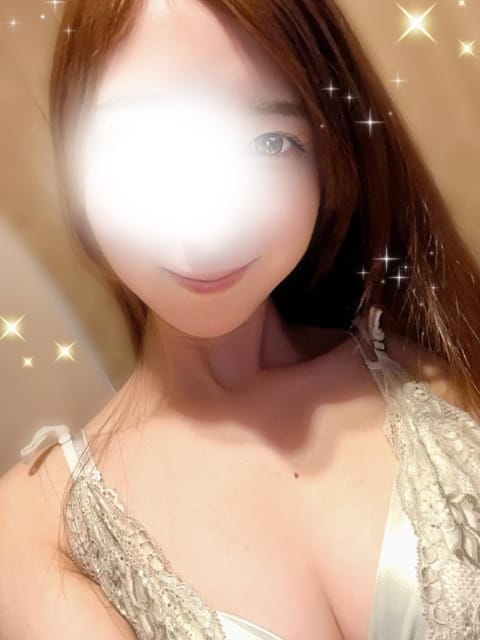 scrape_url:https://pinkpanther-esthe.com/upload/cast/51_17815044502.jpg