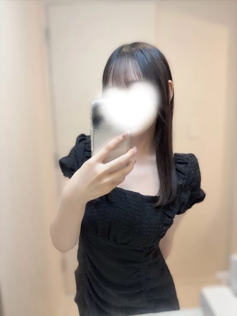 scrape_url:https://esthe-alice.net/images_staff/521/070818382114_1.jpg