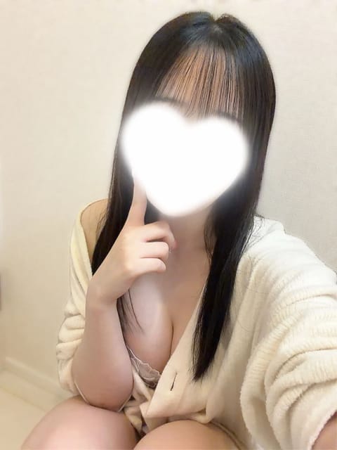 scrape_url:https://esthe-alice.net/images_staff/521/072316304871.jpg