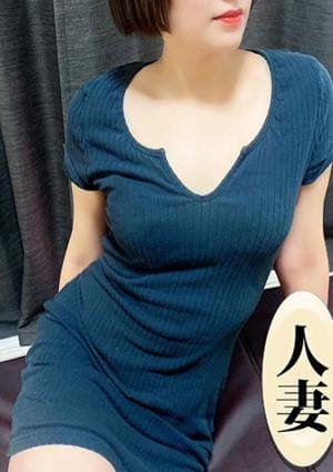 妻エステ セラピスト 白桃ひらり